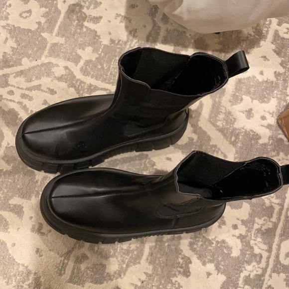 ASOS platform boots - Picture 3 of 4